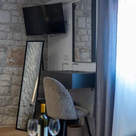 Andreis Luxury Retreat 住宿加早餐酒店 3*