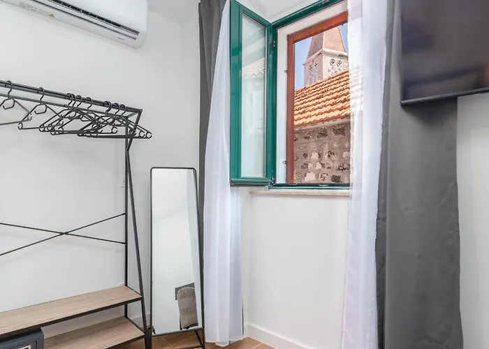 Andreis Luxury Retreat