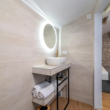 Bed and breakfast Andreis Luxury Retreat