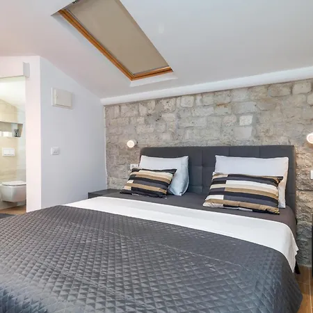 Andreis Luxury Retreat Bed & Breakfast 3*