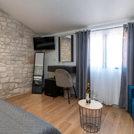 Bed and breakfast Andreis Luxury Retreat