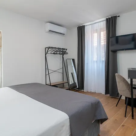 Bed and breakfast Andreis Luxury Retreat Trogir