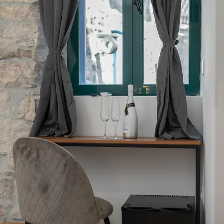 Andreis Luxury Retreat Bed and breakfast