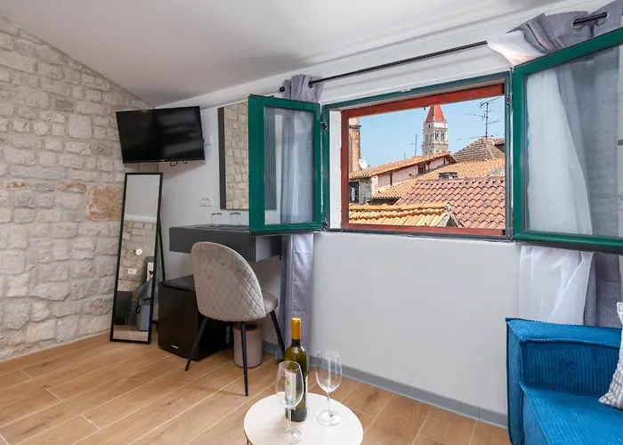 Andreis Luxury Retreat