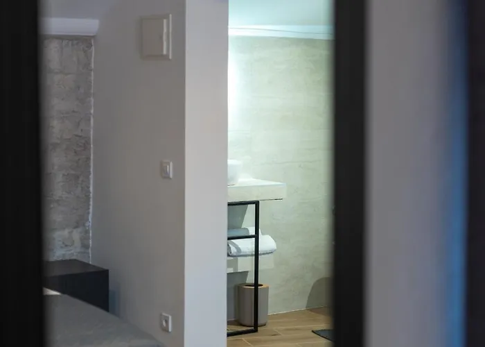 住宿加早餐酒店 Andreis Luxury Retreat 3*