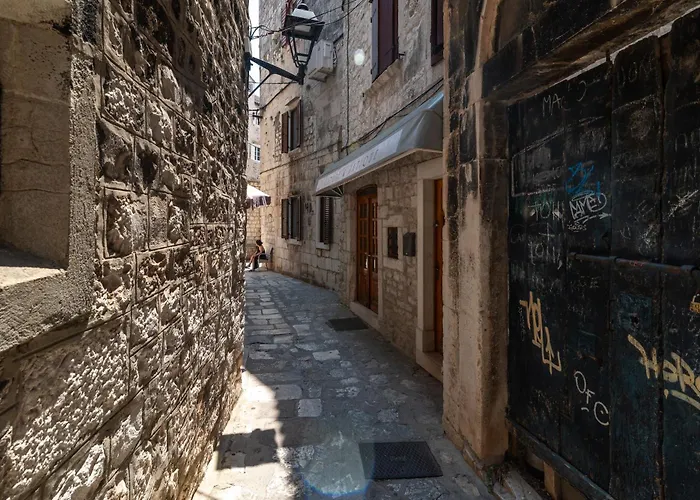 Andreis Luxury Retreat Bed & Breakfast 3*