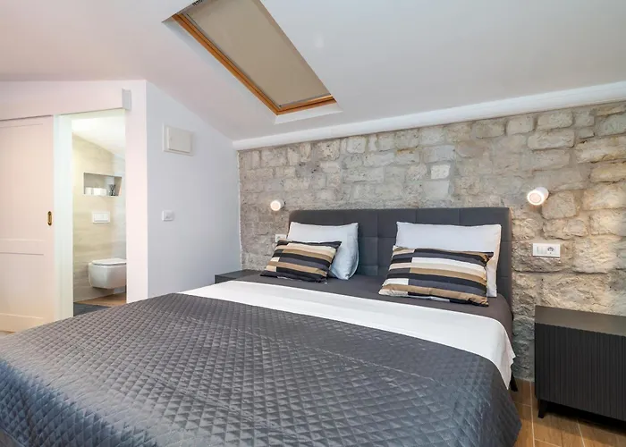 Andreis Luxury Retreat Bed & Breakfast 3*